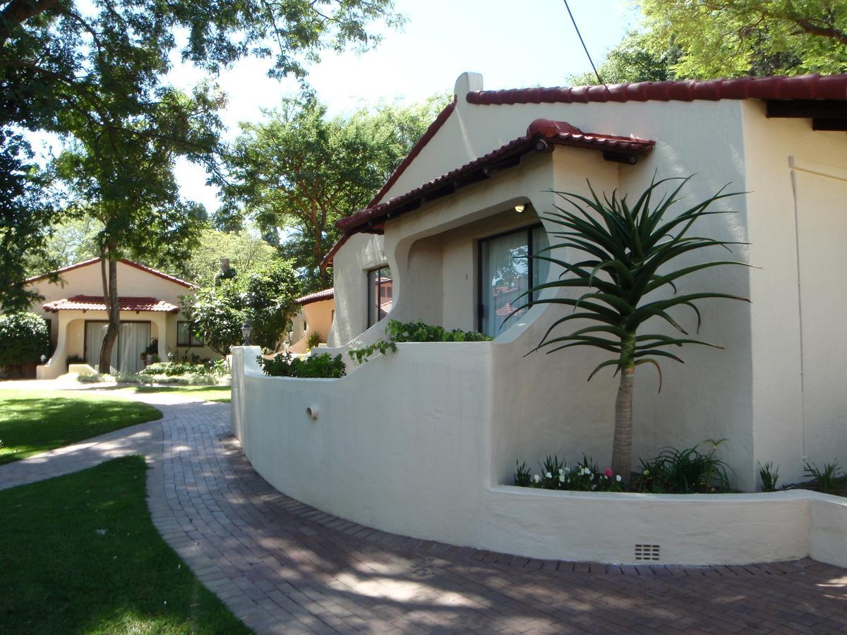 Villa Botanica Guest House มิดแรนด์ ภายนอก รูปภาพ
