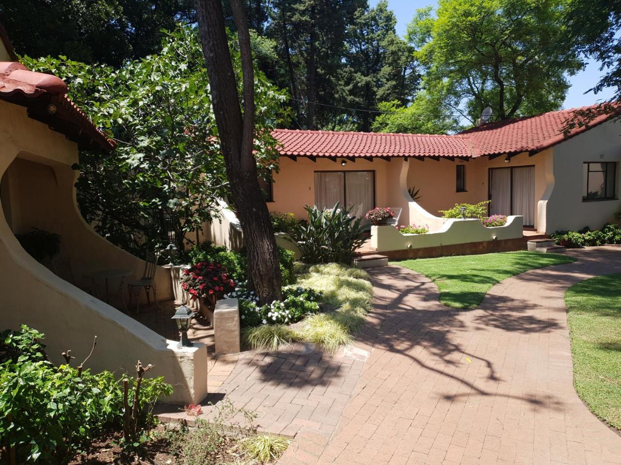 Villa Botanica Guest House มิดแรนด์ ภายนอก รูปภาพ