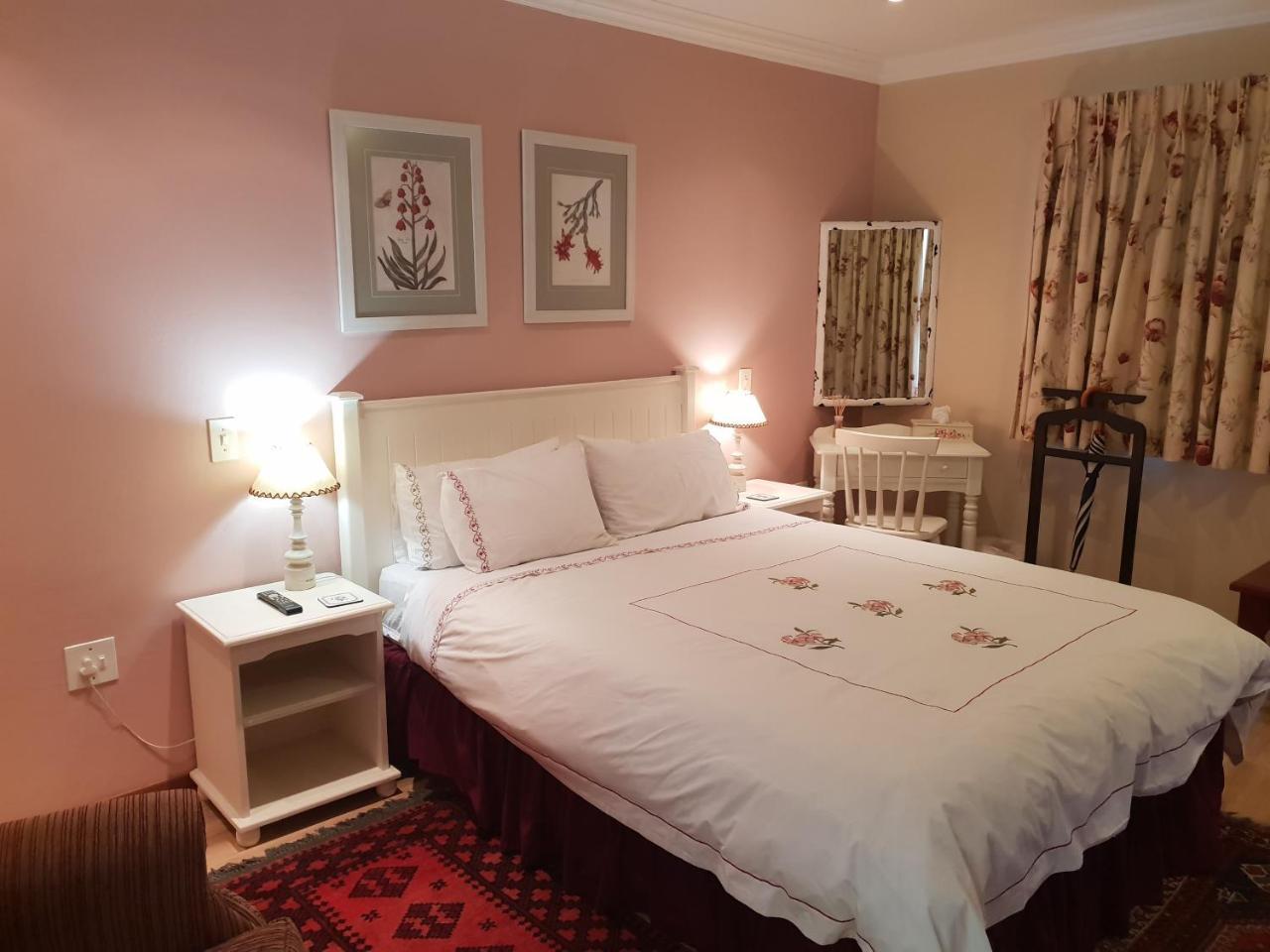 Villa Botanica Guest House มิดแรนด์ ภายนอก รูปภาพ